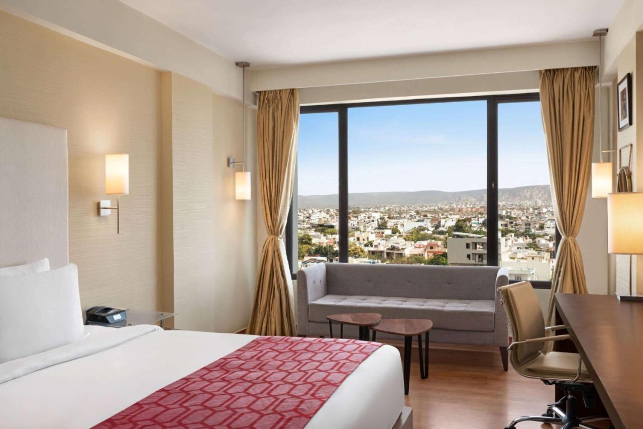 Ramada By Wyndham Jaipur North Hotel Ngoại thất bức ảnh