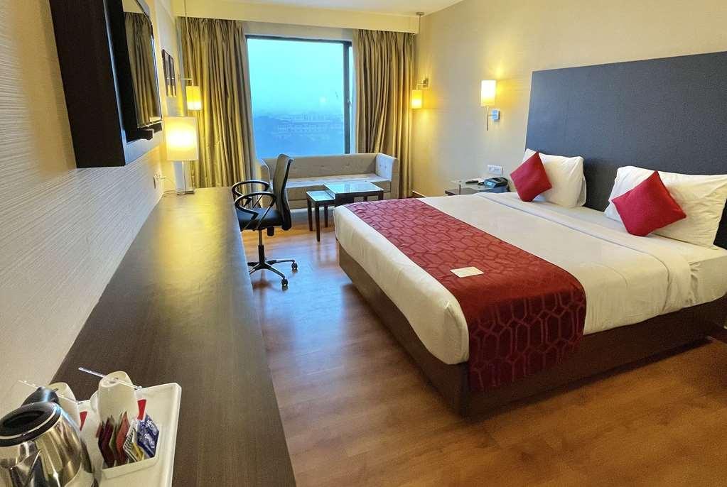 Ramada By Wyndham Jaipur North Hotel Phòng bức ảnh